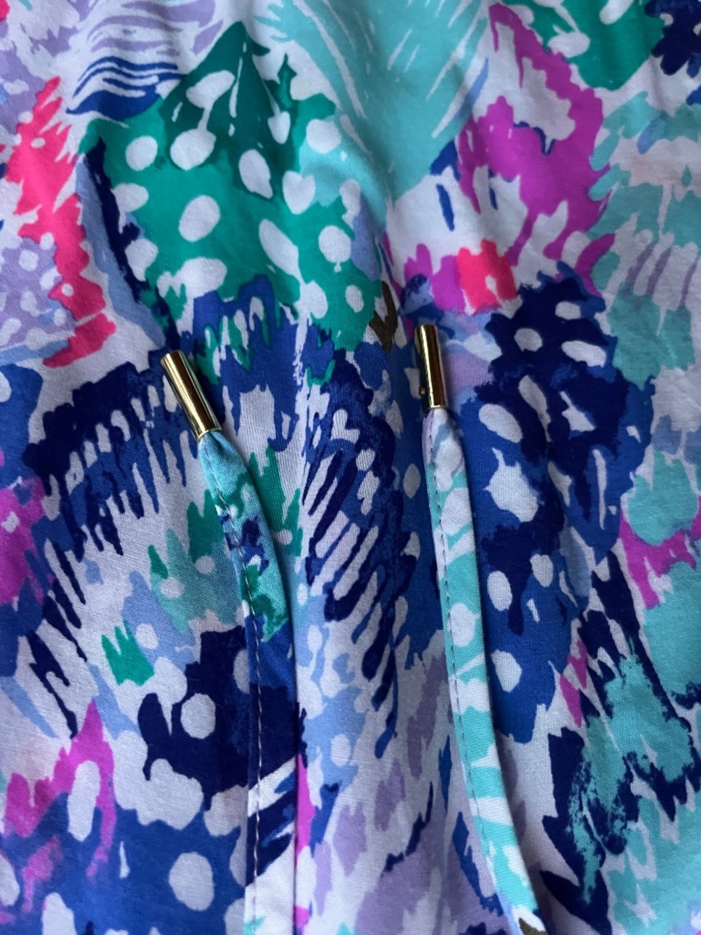 Lilly Pulitzer Willa v-neck Villa blouse long sleeve size medium - Picture 4 of 6